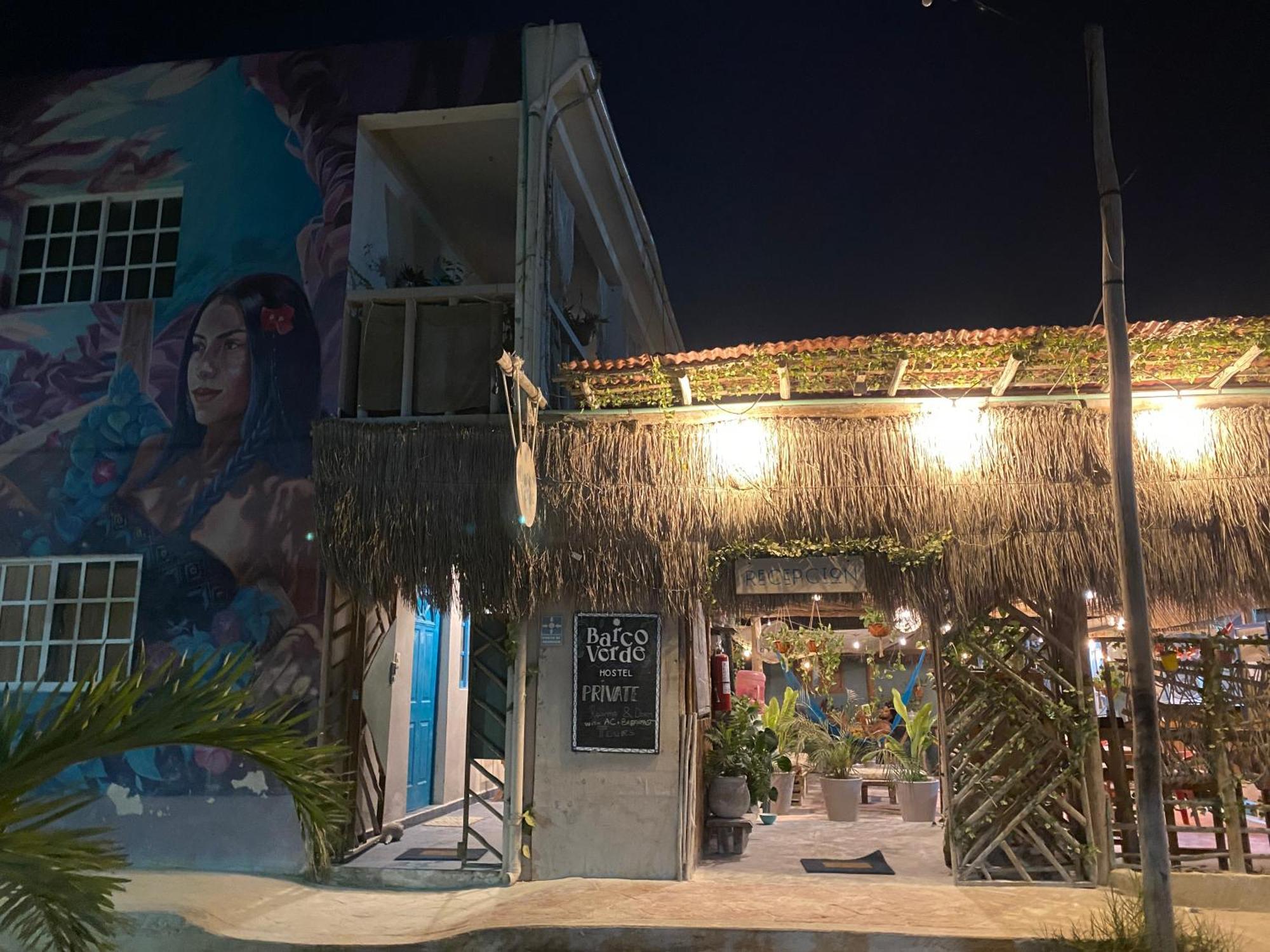Barco Verde Hostel Isla Holbox Exterior foto